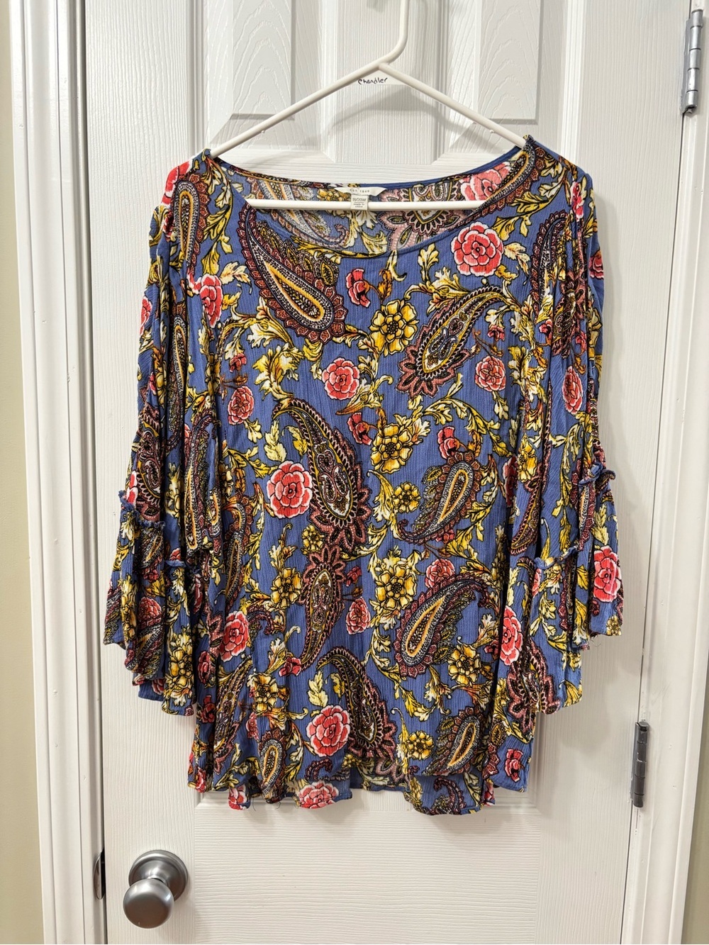 Cato Women’s Plus Size 18/20 Paisley Floral Bell Sleeve Blouse Top Blue Multi - Picture 2 of 8